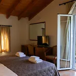Hotel Corinthian Village 3*
