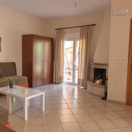 Corinthian Village 3* Vraháti