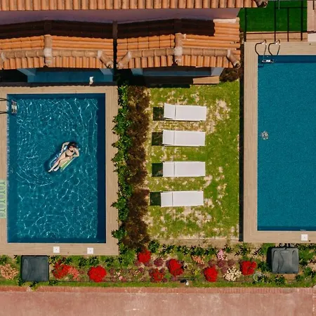 Corinthian Village Hotel Vrahati