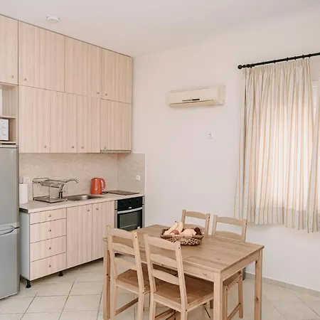 Corinthian Village 3* Vrahati