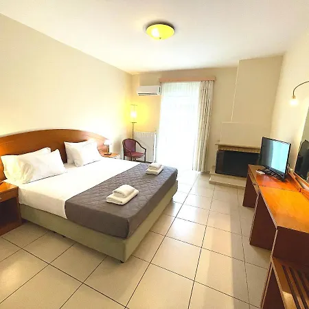 Corinthian Village Hotel Vrahati