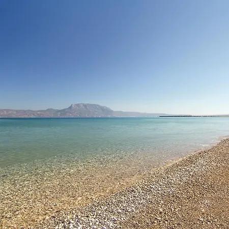 Corinthian Village 3*