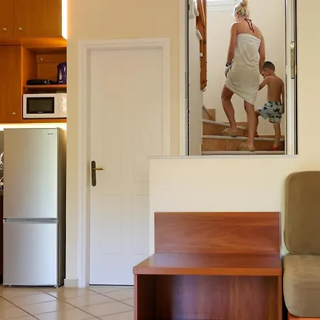 Hotel Corinthian Village