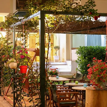 Corinthian Village 3* Βραχάτι