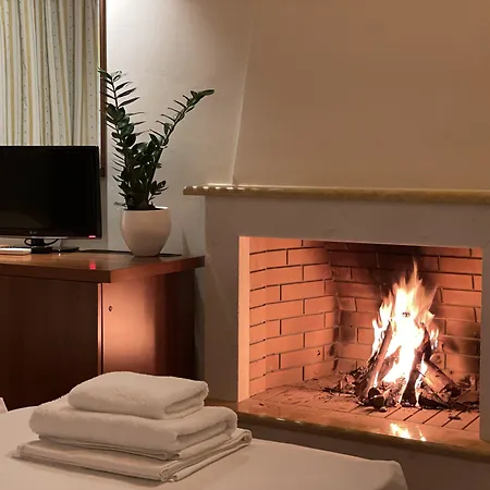 Hotel Corinthian Village