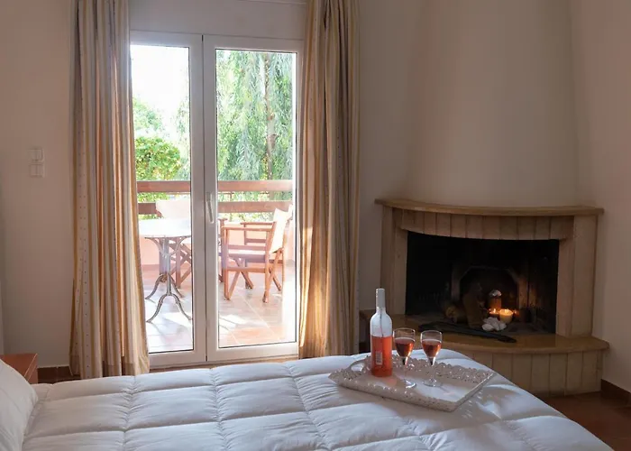 Corinthian Village 3* Врахати