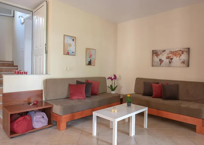 Corinthian Village 3* 벌하티