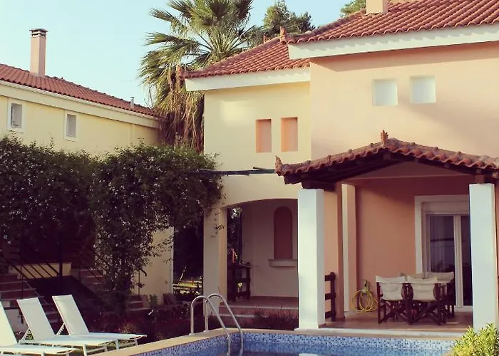 Corinthian Village 호텔 벌하티