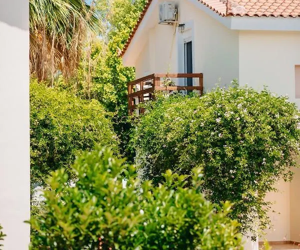 Corinthian Village 3* 벌하티